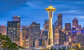 Capital One hackern stal data från 30 andra företag Seattle i Washington skyline